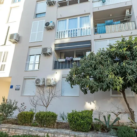 Deluxe Near The Bridge ザダル