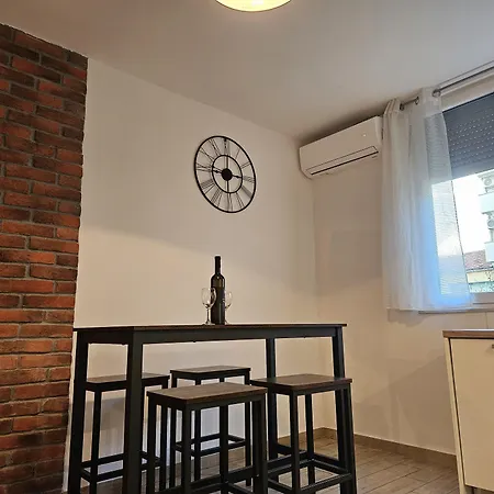 Deluxe Near The Bridge * ザダル