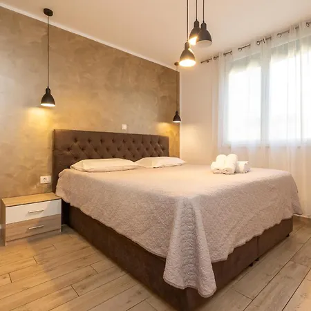 Lejlighed Deluxe Near The Bridge Zadar