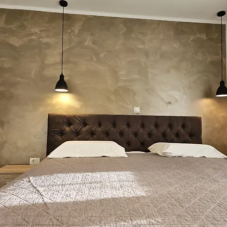 Deluxe Near The Bridge Apartment Zadar