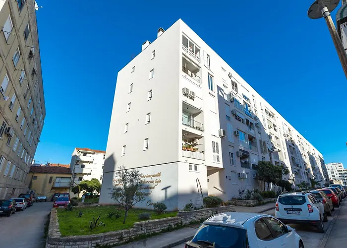 Appartement Deluxe Near The Bridge *