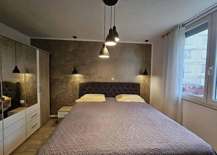 Deluxe Near The Bridge Appartement Zadar